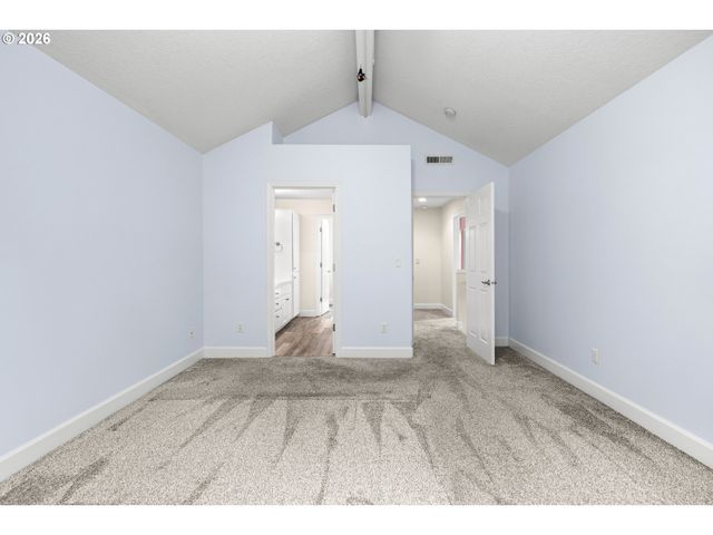 8012 Sw COLIN Ct, Portland, OR 97223