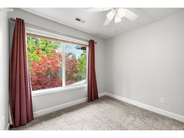 8012 Sw COLIN Ct, Portland, OR 97223