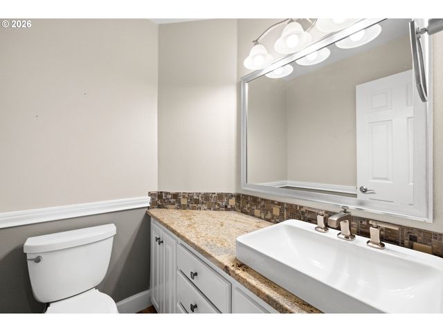 8012 Sw COLIN Ct, Portland, OR 97223