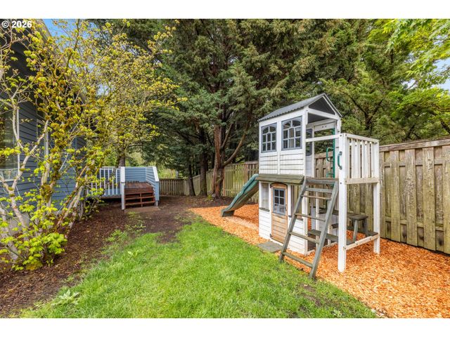 8012 Sw COLIN Ct, Portland, OR 97223