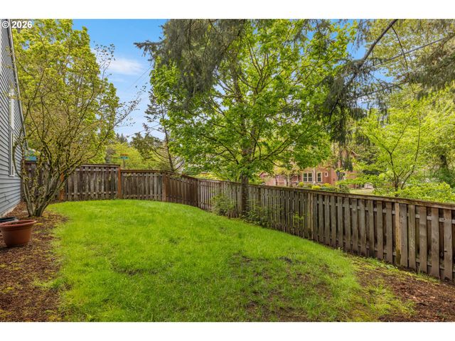 8012 Sw COLIN Ct, Portland, OR 97223
