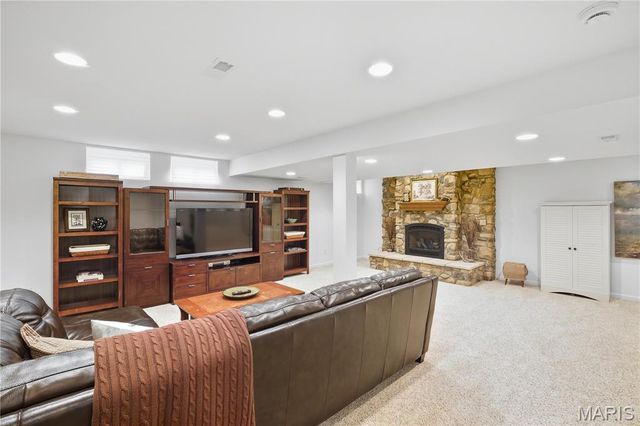 1266 Ruppel Lane, O'fallon, IL 62269