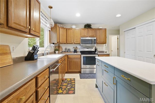 1266 Ruppel Lane, O'fallon, IL 62269
