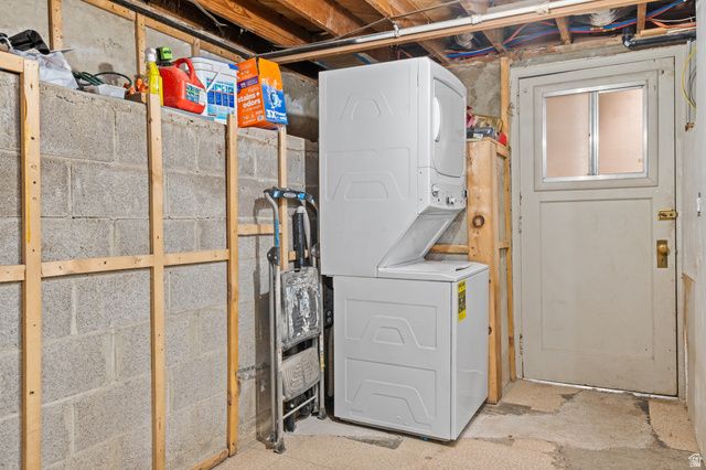 5588 S 4170 W, Salt Lake City, UT 84118