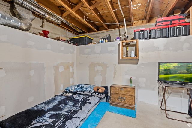 5588 S 4170 W, Salt Lake City, UT 84118