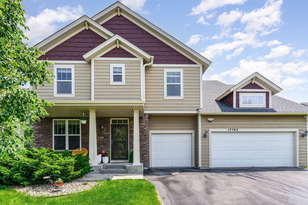 17582 Gerdine Path, Lakeville, MN 55044