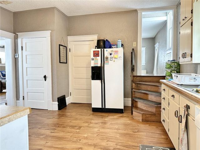 403 E 8th Court, Trenton, MO 64683