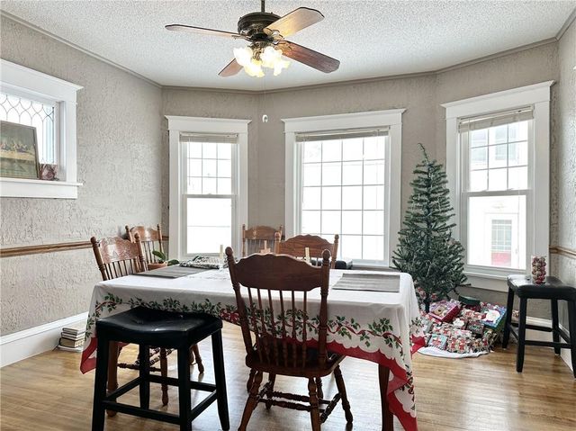 403 E 8th Court, Trenton, MO 64683