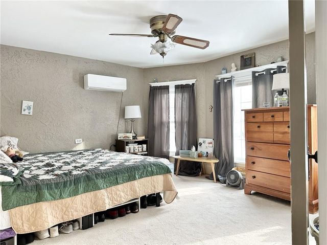 403 E 8th Court, Trenton, MO 64683