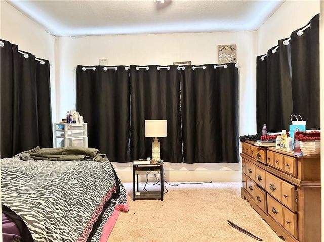 403 E 8th Court, Trenton, MO 64683