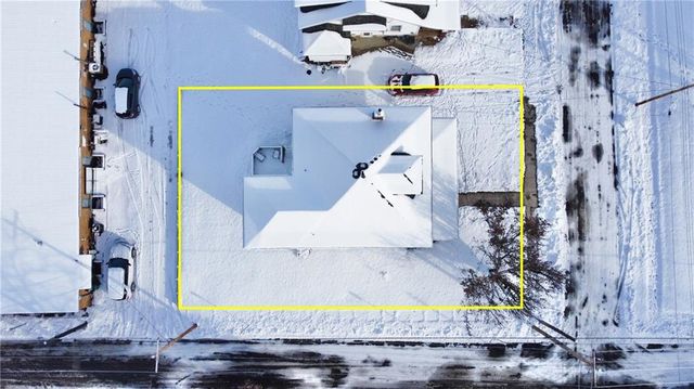 403 E 8th Court, Trenton, MO 64683