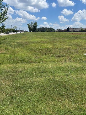 SW Regional Airport Boulevard, Bentonville, AR 72713
