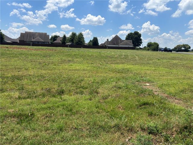 SW Regional Airport Boulevard, Bentonville, AR 72713