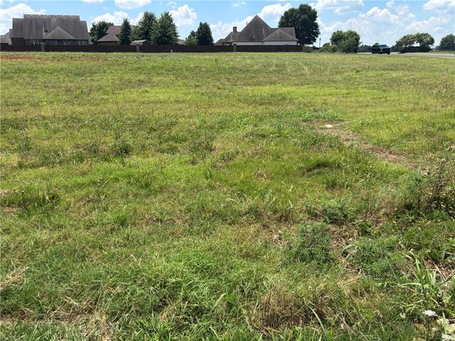 SW Regional Airport Boulevard, Bentonville, AR 72713