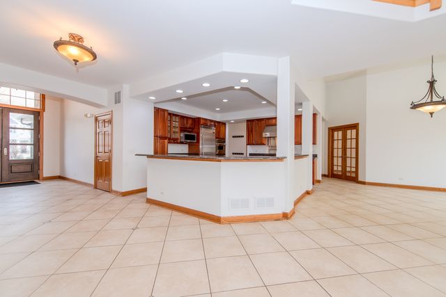 27009 Ashgate Crossing, Plainfield, IL 60585