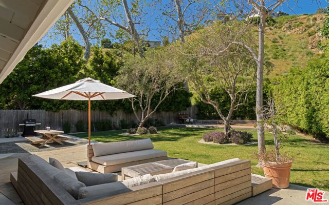 6202 Frondosa Drive, Malibu, CA 90265