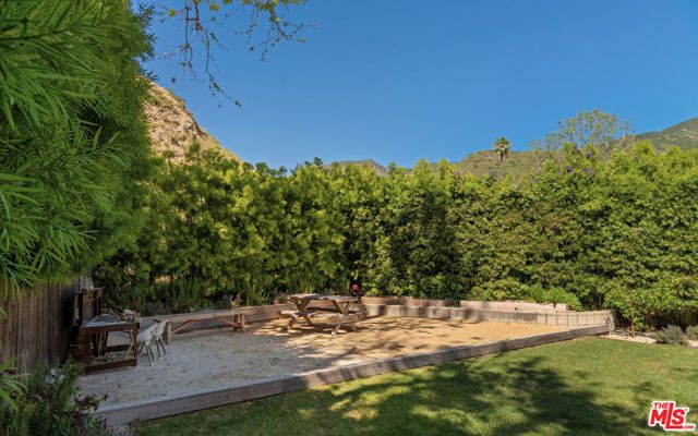6202 Frondosa Drive, Malibu, CA 90265