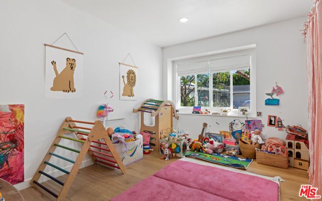 6202 Frondosa Drive, Malibu, CA 90265