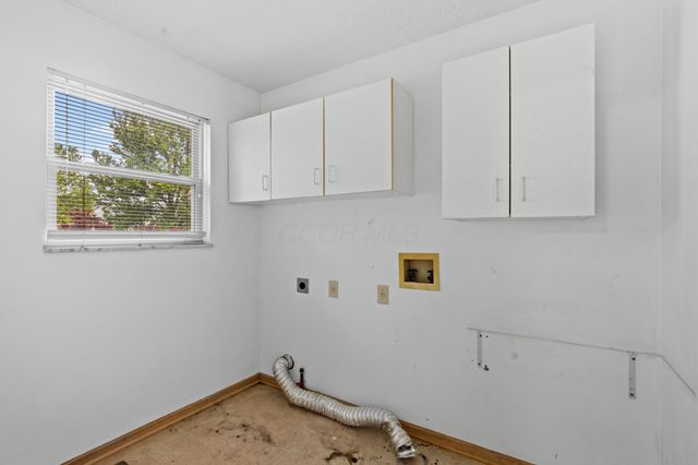 7632 Plainfield Drive, Pickerington, OH 43147