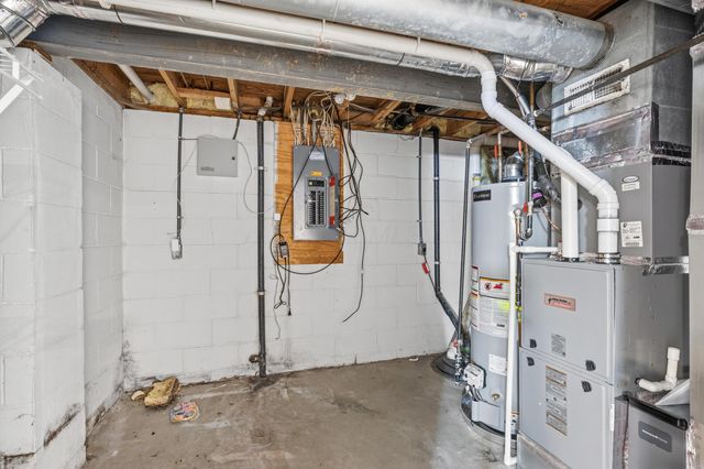 7632 Plainfield Drive, Pickerington, OH 43147
