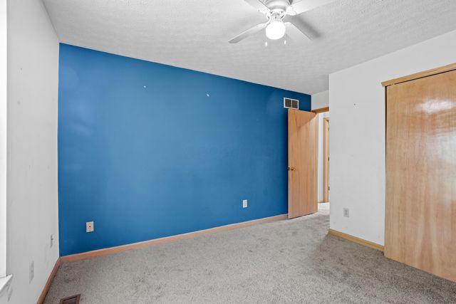 7632 Plainfield Drive, Pickerington, OH 43147