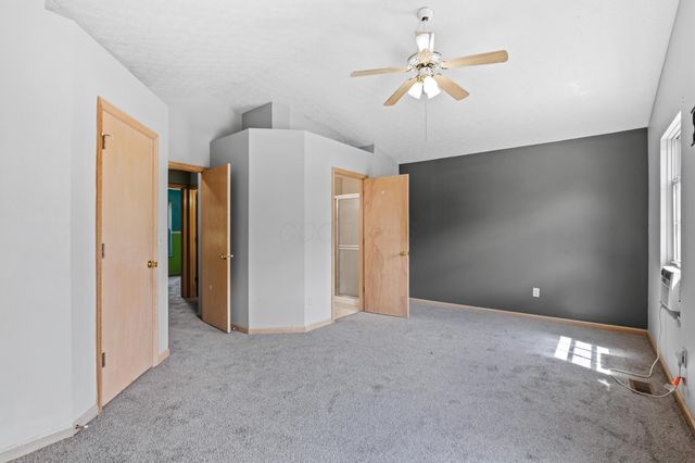 7632 Plainfield Drive, Pickerington, OH 43147