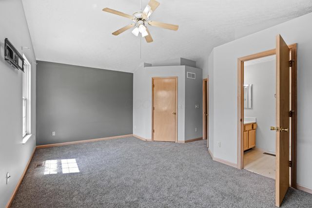 7632 Plainfield Drive, Pickerington, OH 43147