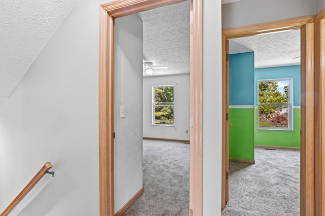 7632 Plainfield Drive, Pickerington, OH 43147