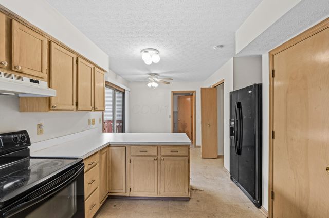 7632 Plainfield Drive, Pickerington, OH 43147