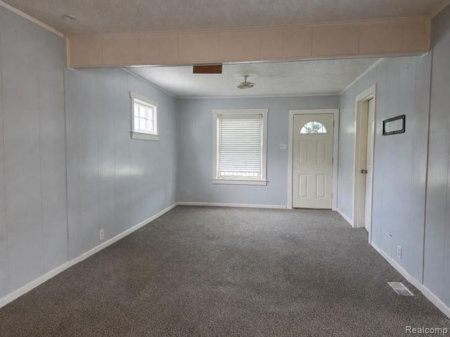 15831 Quincy Street, Detroit, MI 48238