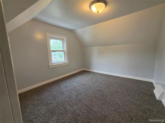 15831 Quincy Street, Detroit, MI 48238