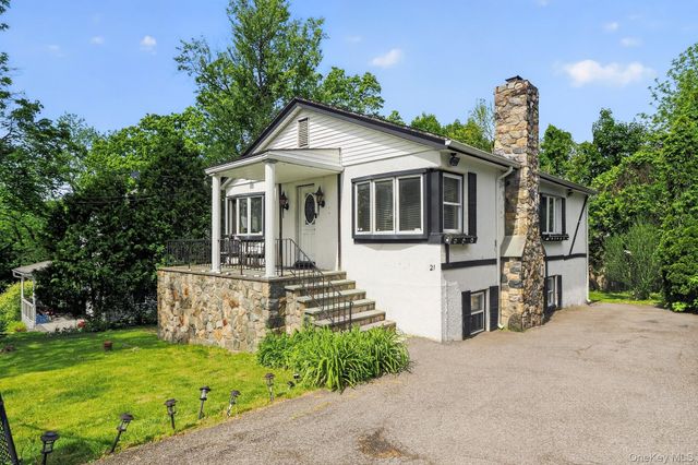 21 Sussex Road, Carmel, NY 10512