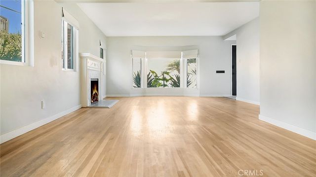 204 Avenue E, Redondo Beach, CA 90277