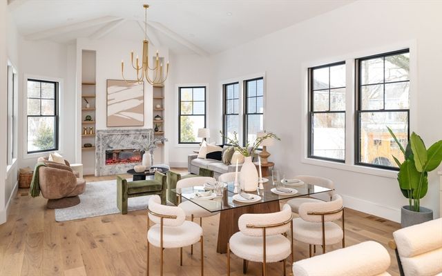 710-712 Watertown Street 712, Newton, MA 02460