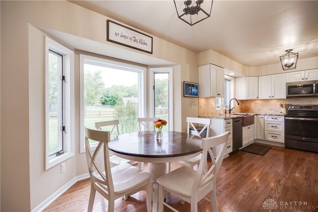 7364 Cook Jones Road, Waynesville, OH 45068