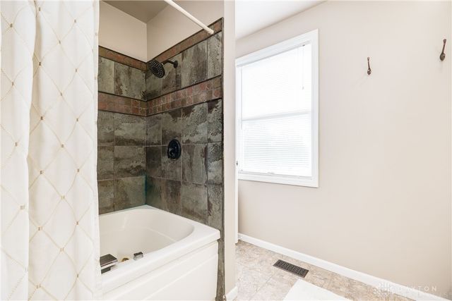 7364 Cook Jones Road, Waynesville, OH 45068