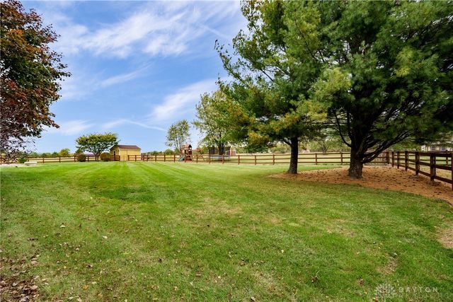 7364 Cook Jones Road, Waynesville, OH 45068