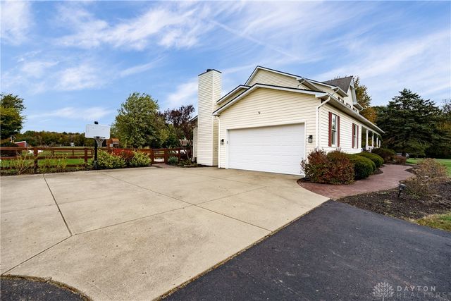 7364 Cook Jones Road, Waynesville, OH 45068