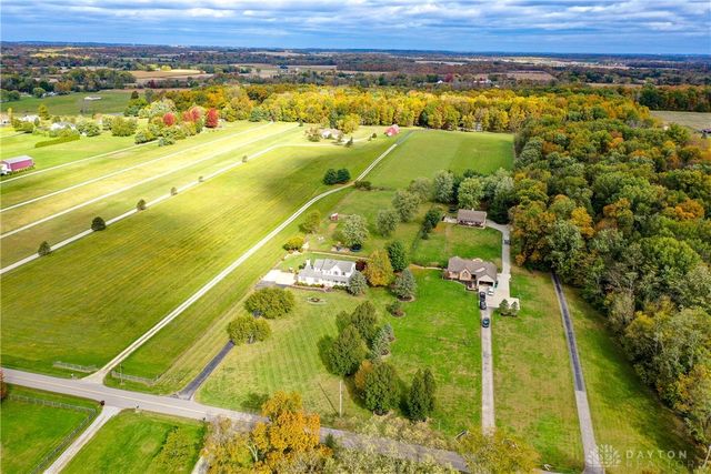 7364 Cook Jones Road, Waynesville, OH 45068