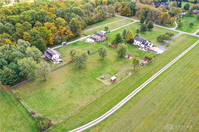 7364 Cook Jones Road, Waynesville, OH 45068