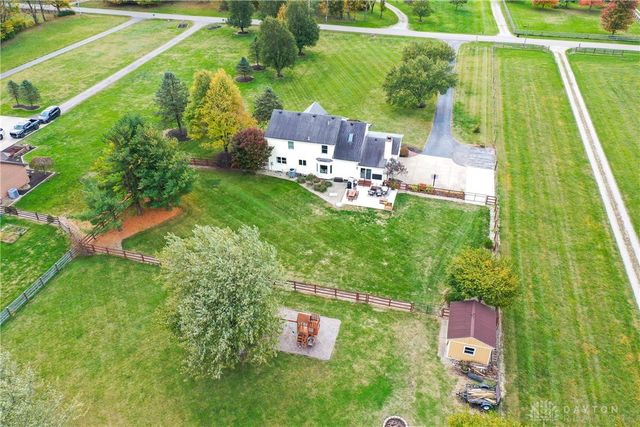 7364 Cook Jones Road, Waynesville, OH 45068