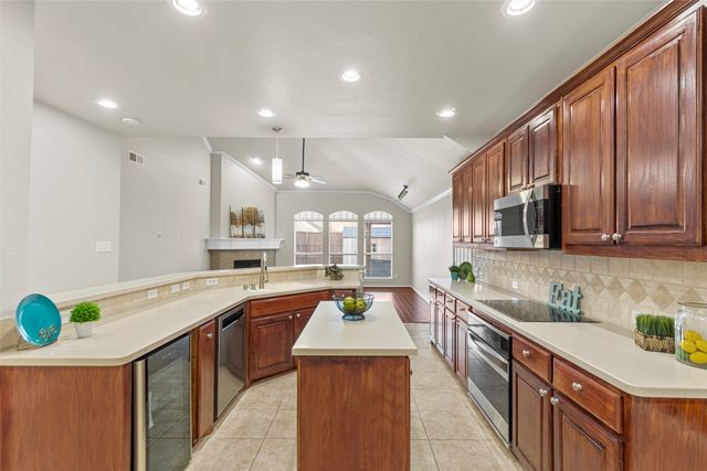 5624 Sundance Drive, The Colony, TX 75056