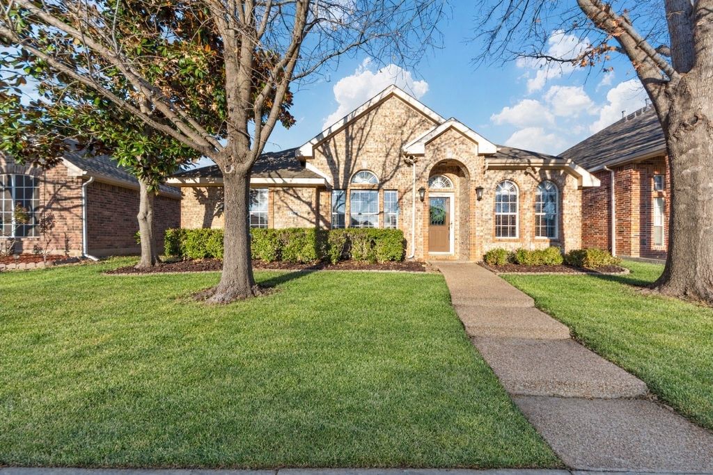 5624 Sundance Drive, The Colony, TX 75056