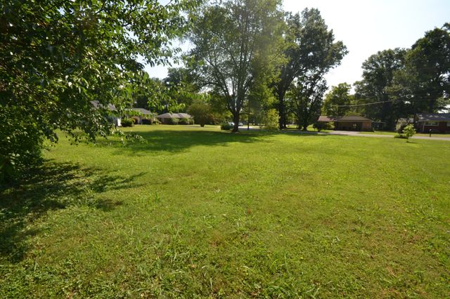 218 Tyne Ave, Murfreesboro, TN 37130