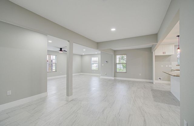 13221 Candlewick Street, Houston, TX 77015