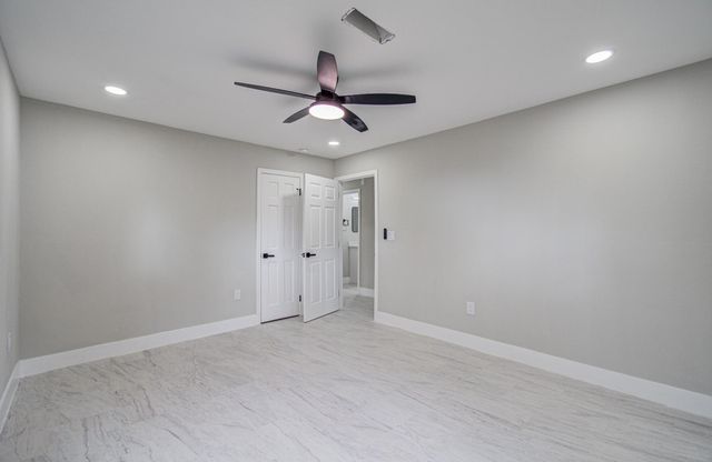 13221 Candlewick Street, Houston, TX 77015