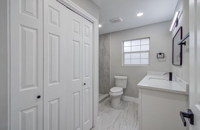 13221 Candlewick Street, Houston, TX 77015