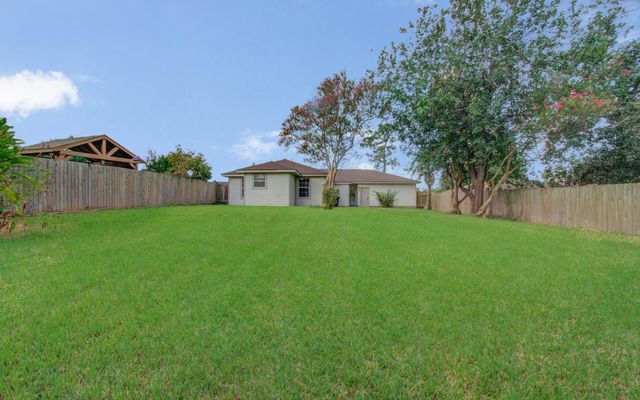 13221 Candlewick Street, Houston, TX 77015