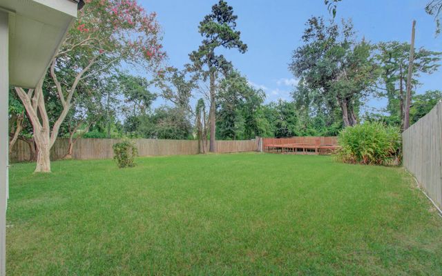 13221 Candlewick Street, Houston, TX 77015