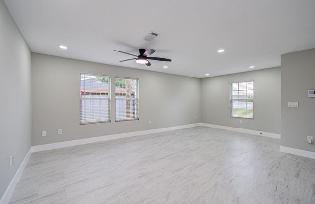 13221 Candlewick Street, Houston, TX 77015